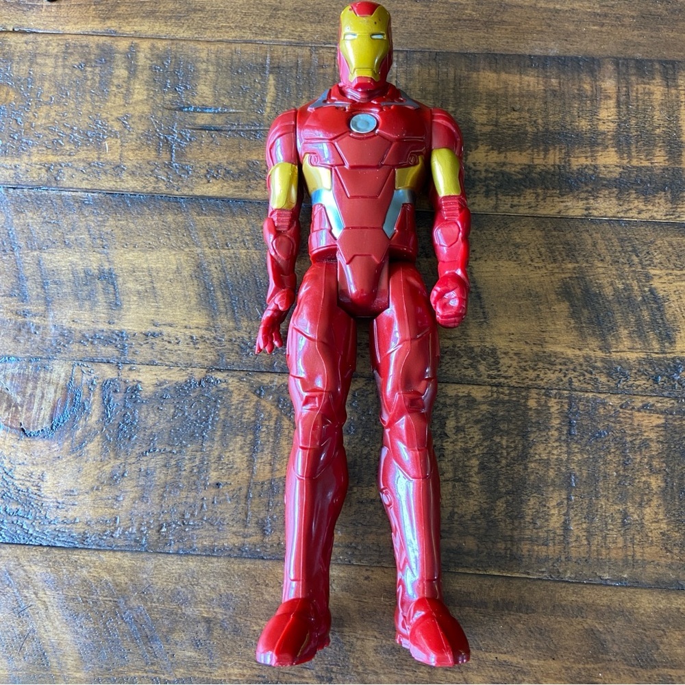 Iron Man 2013 Hasbro Marvel Avengers Titan Hero 12" Inch‎ Action Figure Hero